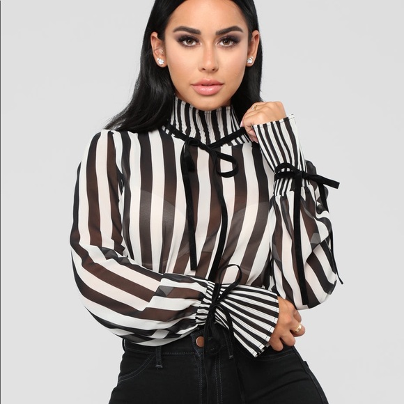 Fashion Nova Black and white pinstripe blouse - Picture 1 of 5